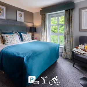 **** Hotel Dromhall Ierland