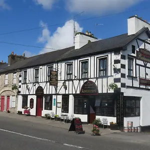 Riverside Restaurant&guesthouse Charlestown